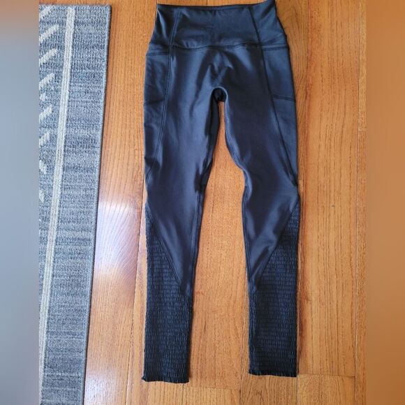 Free People Movement Time Is Now Smocked Leggings, Black, Size Small - Picture 6 of 10